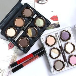 SOLD 2 Urban Decay Oz Glinda Theodora makeup sets